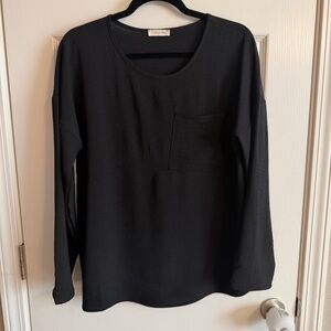 NWOT Women's Black Long Sleeve Blouse